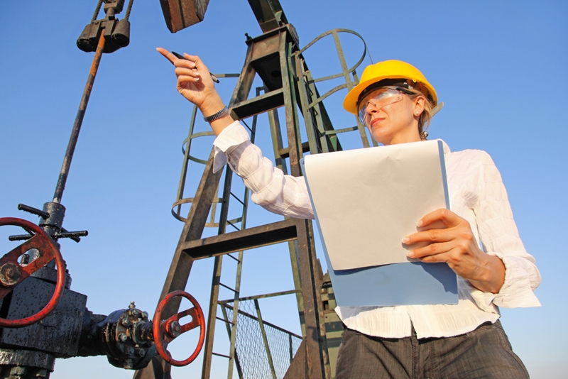 Staff need to be aware of the risks on your mining site, and receive full induction training.