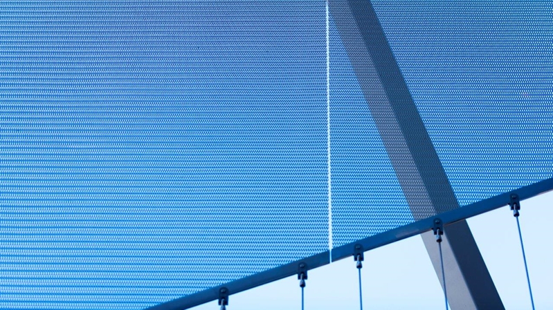 Wire mesh can provide sunshading while also making the facade eyecatching.